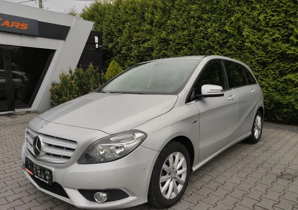 podkarpackie Mercedes-Benz Klasa B cena 32800 przebieg: 239000, rok produkcji 2011 z Tomaszów Lubelski